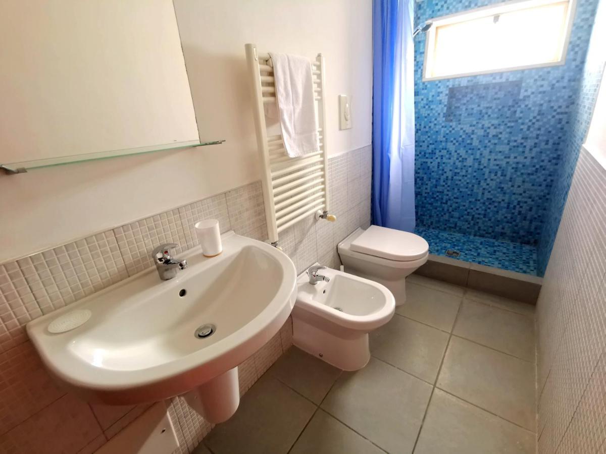 Terrazza Cavour Apartment Bari Exterior photo